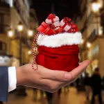 Cosa regalare al marito per Natale: 3 idee basic e low cost